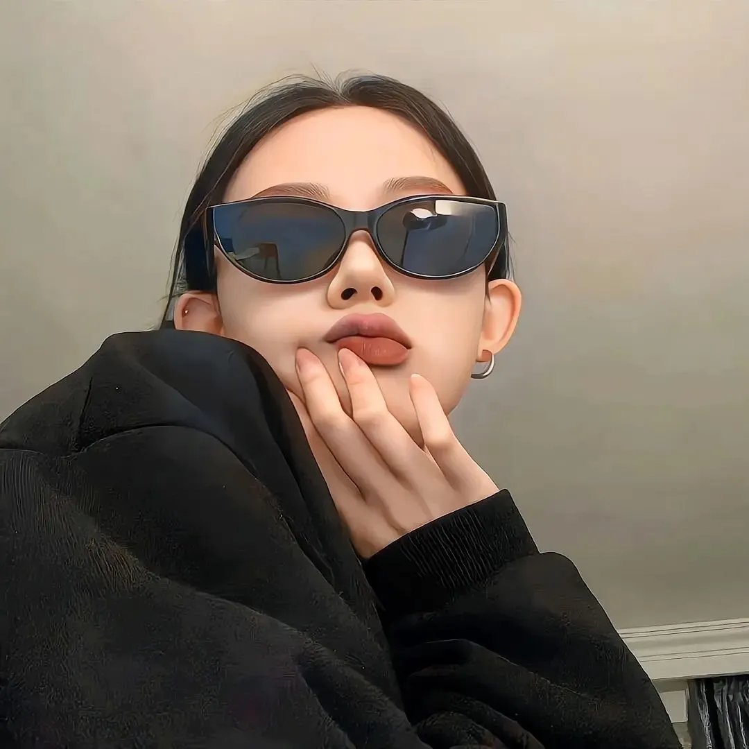 相亲嫁给万元户携空间赚翻了